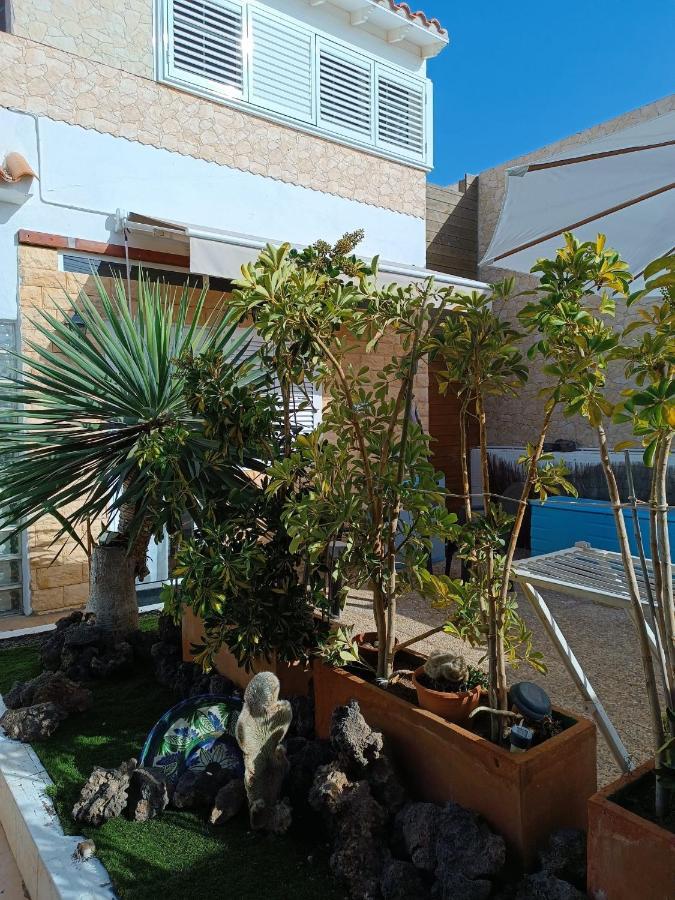 Solo Adultos, Las Tuneras Rooms La Oliva Exterior photo